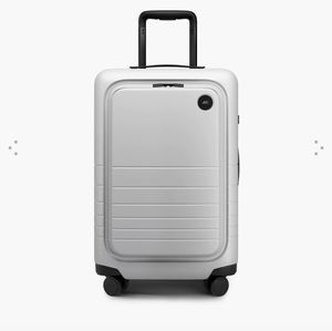 Monos Carry on Pro Plus